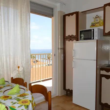 Locazione Turistica Fronte Mare By Interhome *